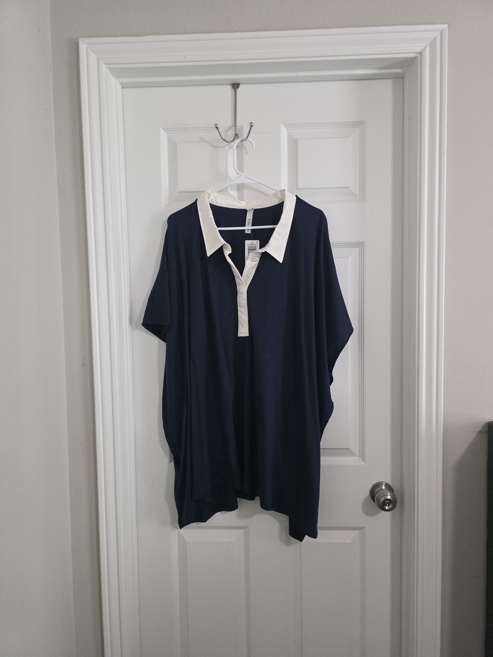 Relaxed Navy Polo Tunic with Contrast Collar